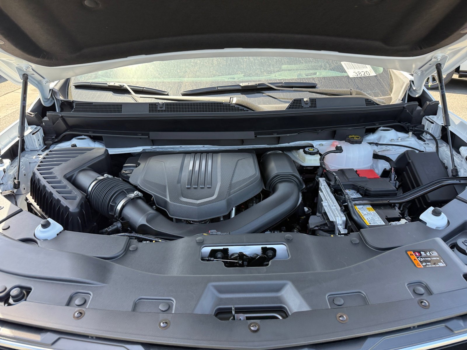 New 2026 Summit White Chevrolet FWD LT image 20