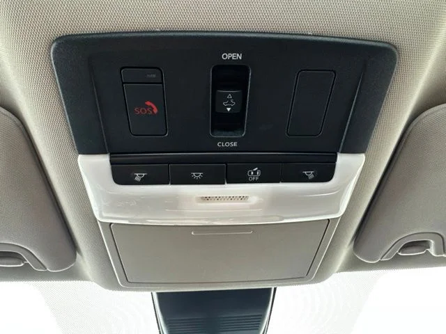 Used 2019 Gun Metallic Nissan 2.5 SL image 14