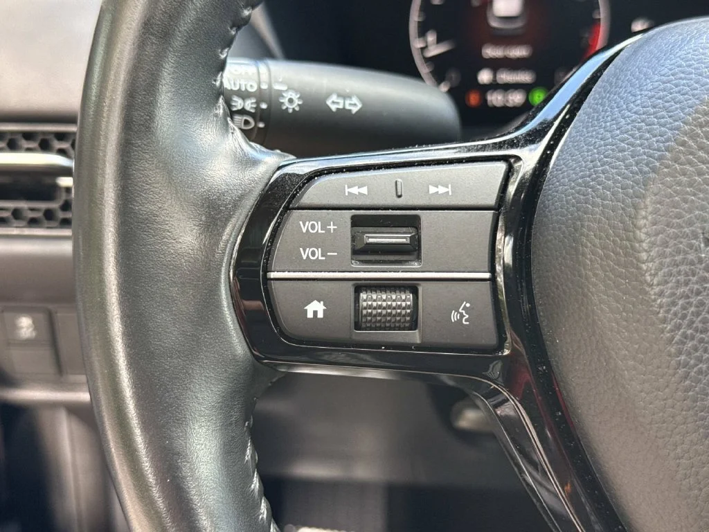 Used 2025  Honda EX-L image 41
