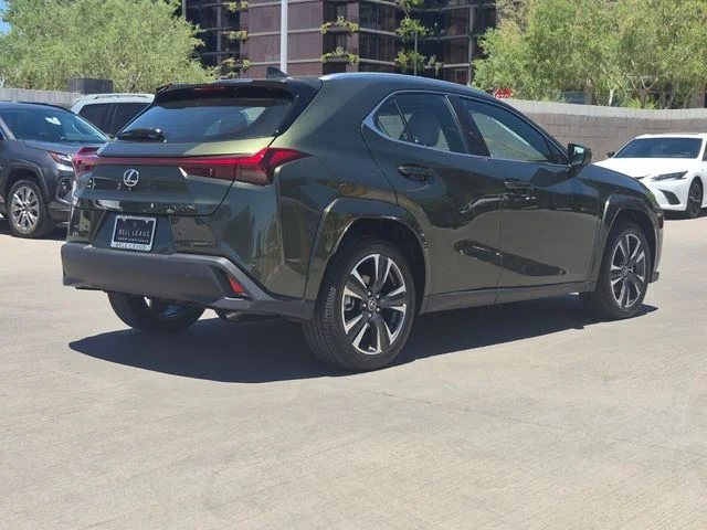 New 2026 Green Lexus 300h Premium image 4