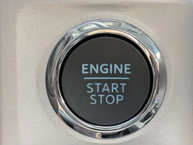 New 2026 Oxford White Ford F-250® XLT image 28