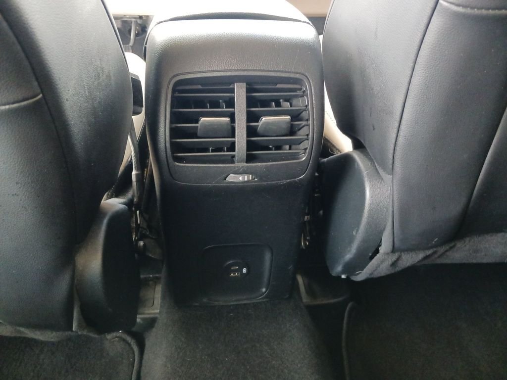 Used 2020 Gold Ford SEL image 22