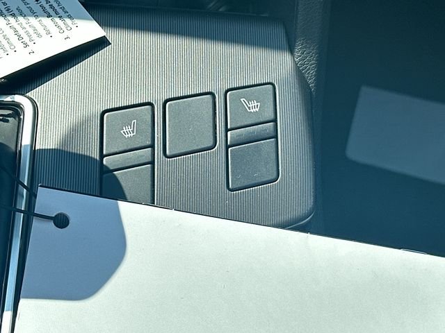 New 2026 Wolf Gray Kia EX image 19