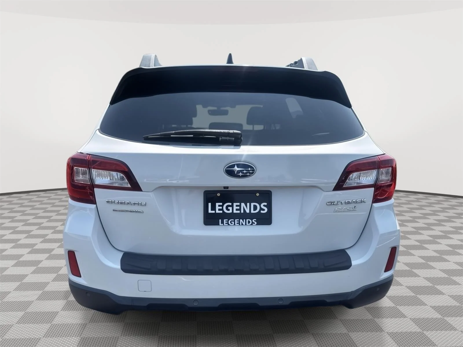 Used 2017 Crystal White Pearl Subaru Limited image 11