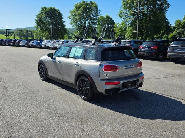 Used 2017 Silver Metallic MINI Clubman image 6