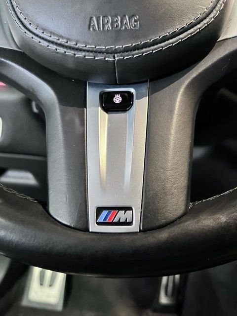 Used 2021 Gray BMW M50i image 28