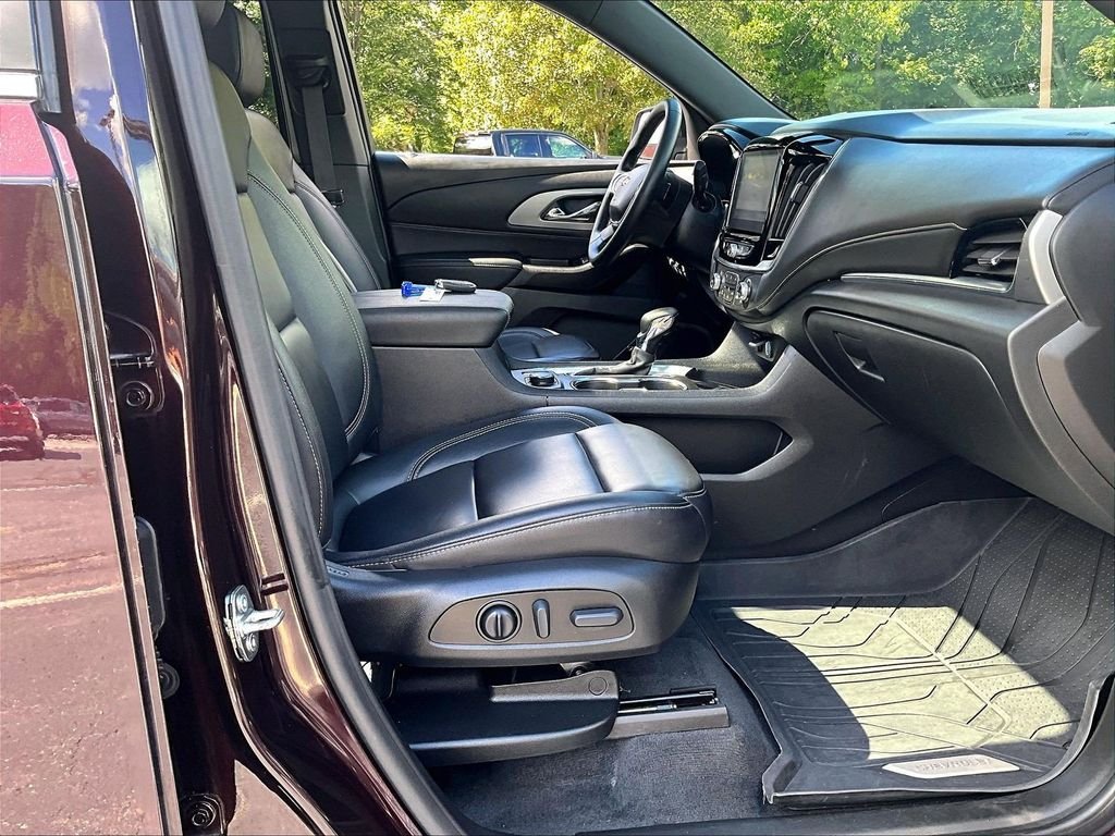 Used 2023 Red Chevrolet LT Leather image 22