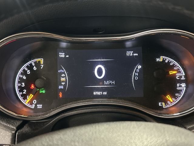 Certified Used 2018 Granite Crystal Clearcoat Metallic Jeep Altitude image 14