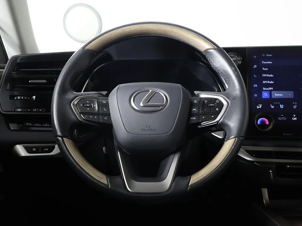 Used 2023 White Lexus 350h Premium image 37