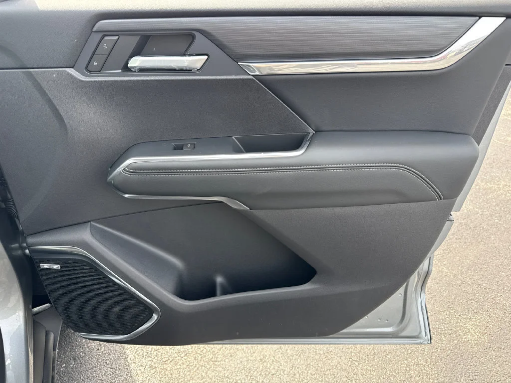 2026 GMC Acadia Elevation - Photo 40