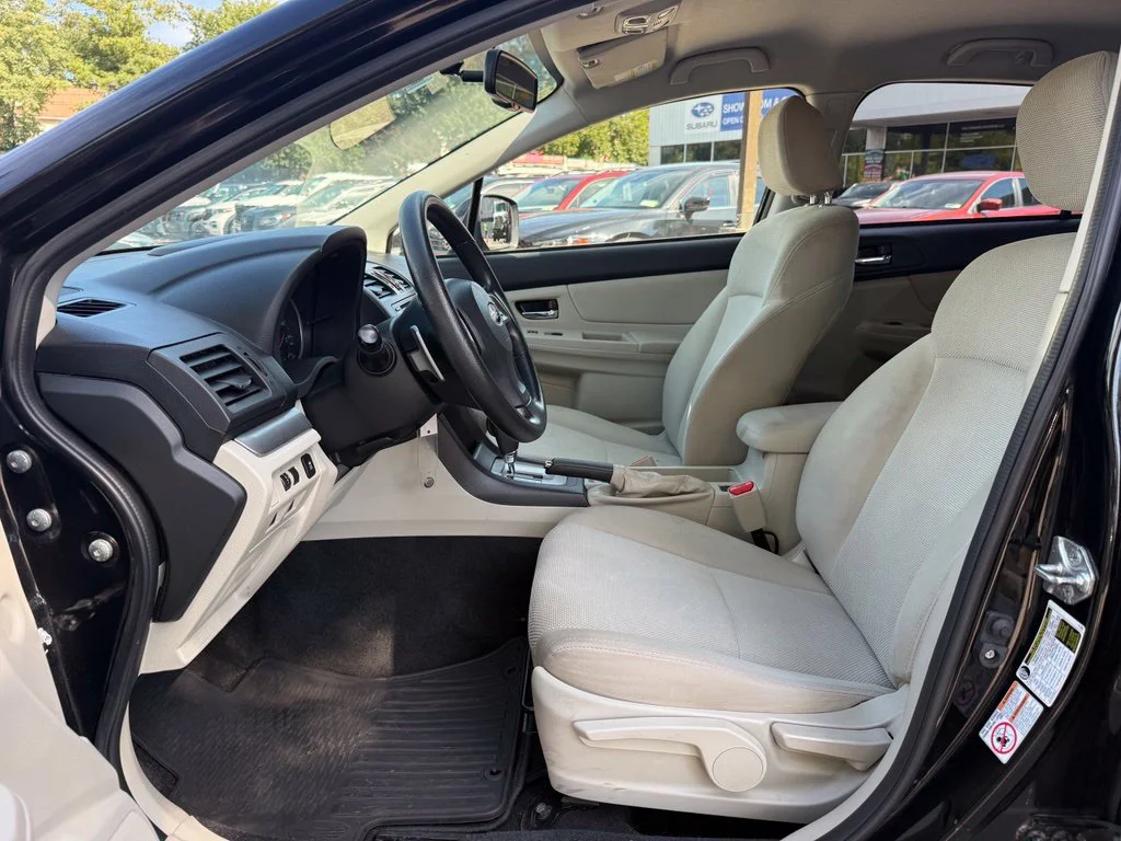 Used 2014 Crystal Black Silica Subaru 2.0i Premium image 20