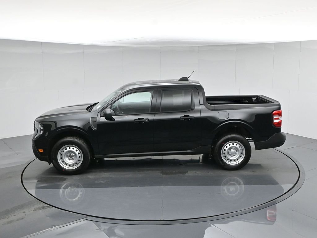 New 2026 Shadow Black Ford XL image 35