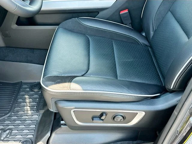 2026 RAM 1500 Laramie - Photo 14