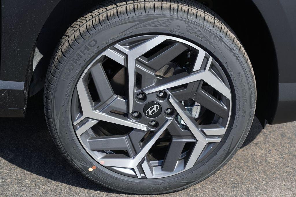 New 2026 Abyss Black Pearl Hyundai SEL Premium image 7