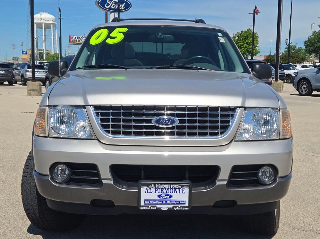 Used 2005  Ford XLT image 4
