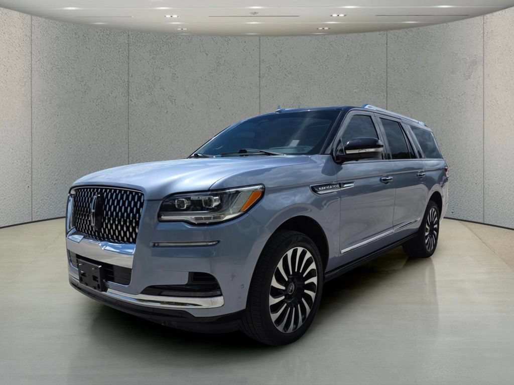 Used 2022 Crystal Blue Metallic Lincoln Black Label image 11