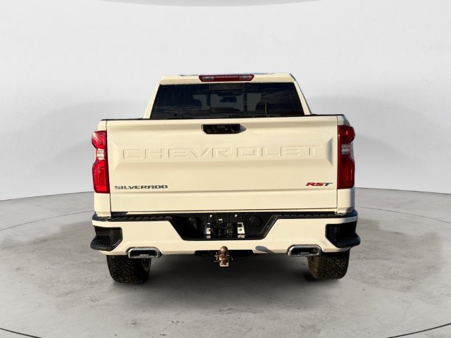 Used 2025 White Chevrolet RST image 6