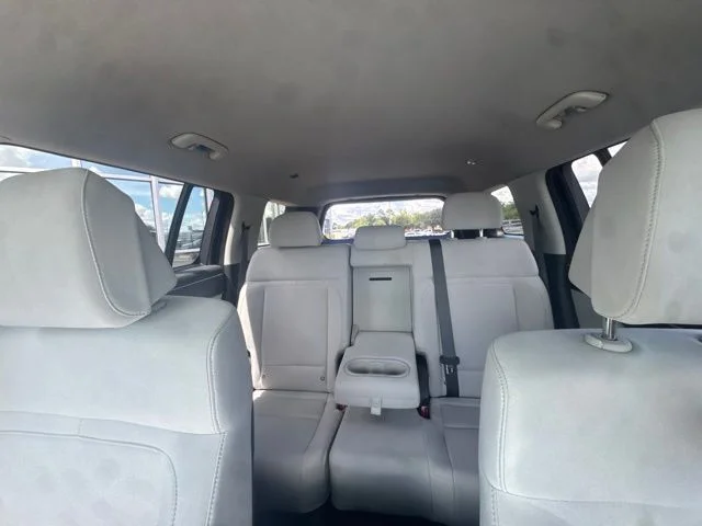 Used 2026 Gray Hyundai SE image 15