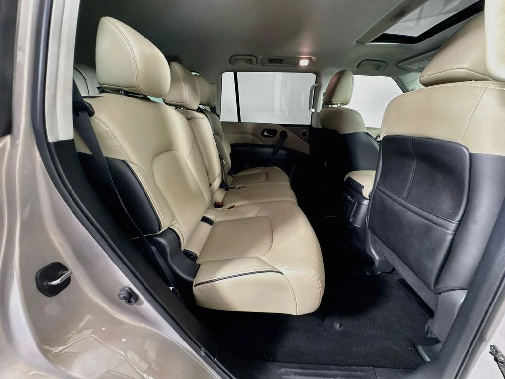 Certified Used 2023 Beige INFINITI Premium Select image 39