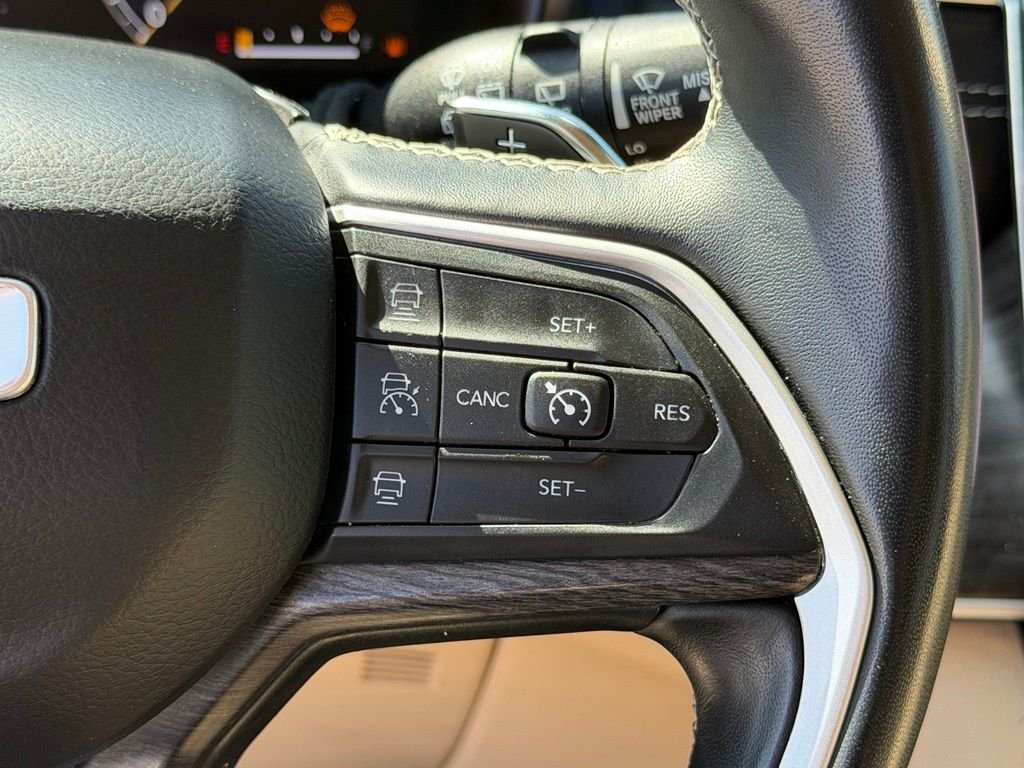 Used 2021 White Jeep Limited image 17