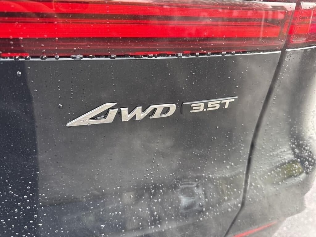 New 2026 Black Genesis 3.5T SPORT PRESTIGE image 11