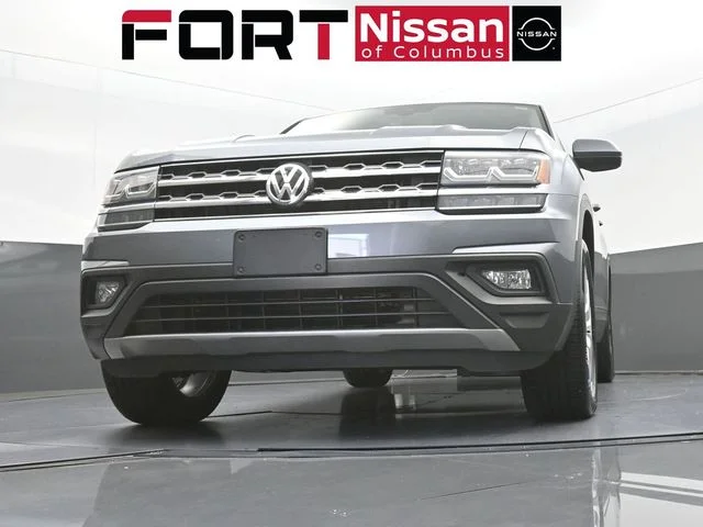Used 2019 Gray Volkswagen 3.6L V6 SE image 33