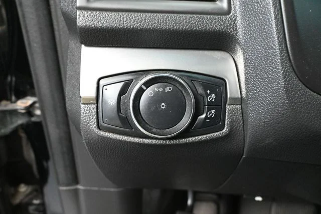 Used 2014 Black Ford Base image 27