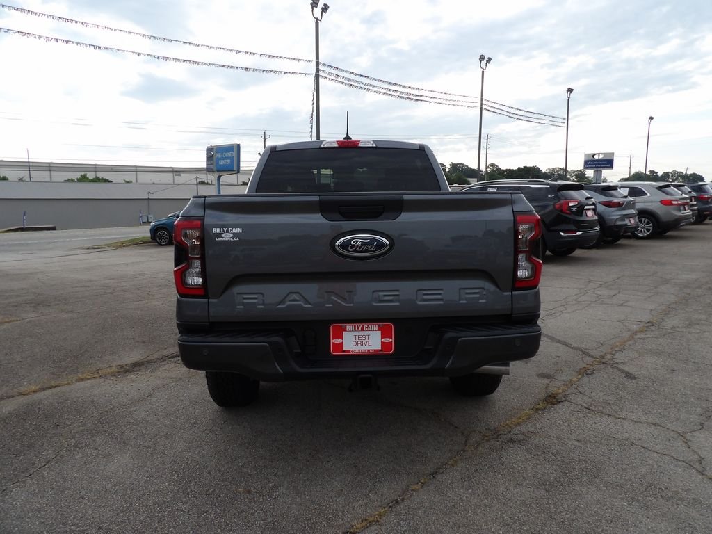 New 2026 Carbonized Gray Metallic Ford XLT image 9