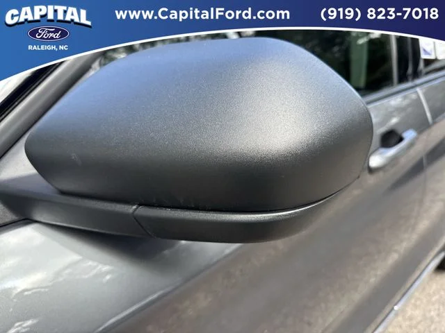 Used 2025 Gray Ford Active image 12
