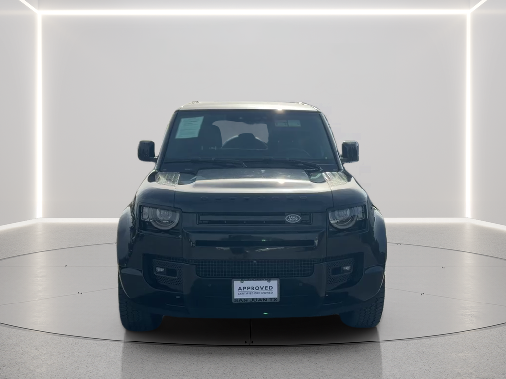 Used 2024 Black Land Rover X-Dynamic SE image 2