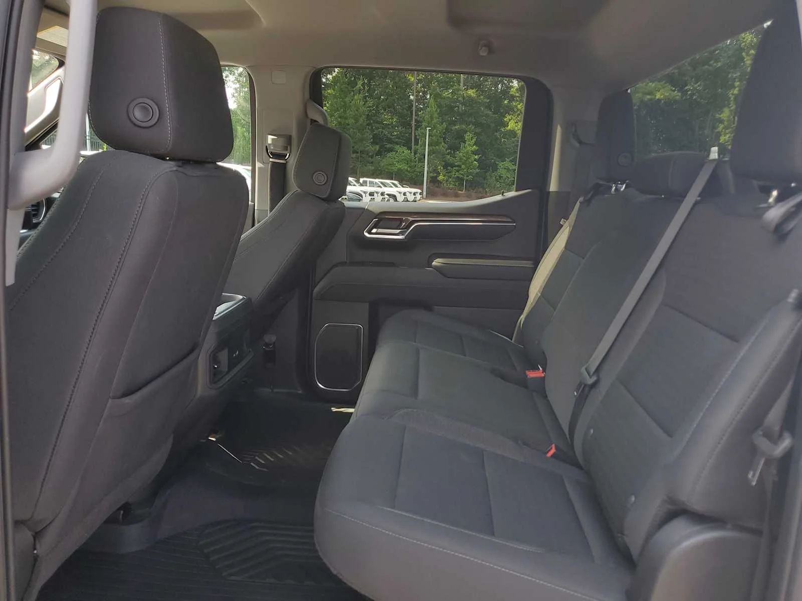 Used 2023 Summit White Chevrolet RST image 13
