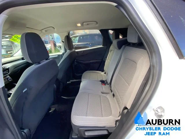 Used 2022 White Ford SE image 18