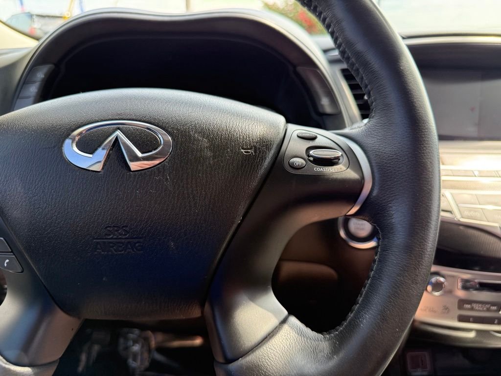 Used 2020 Blue INFINITI LUXE image 19