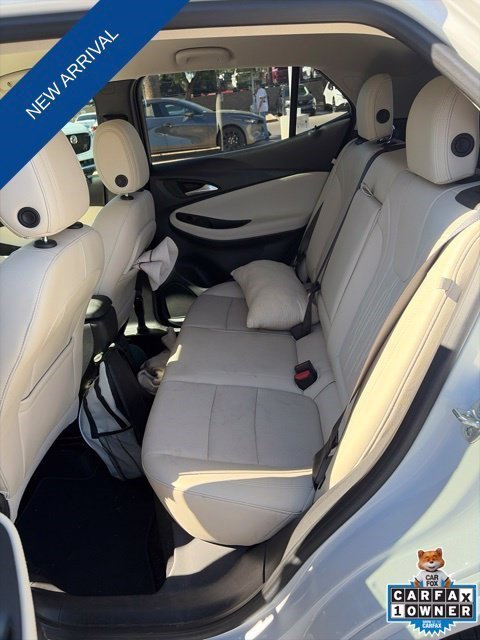 Used 2024 White Frost Tricoat Buick Avenir image 6