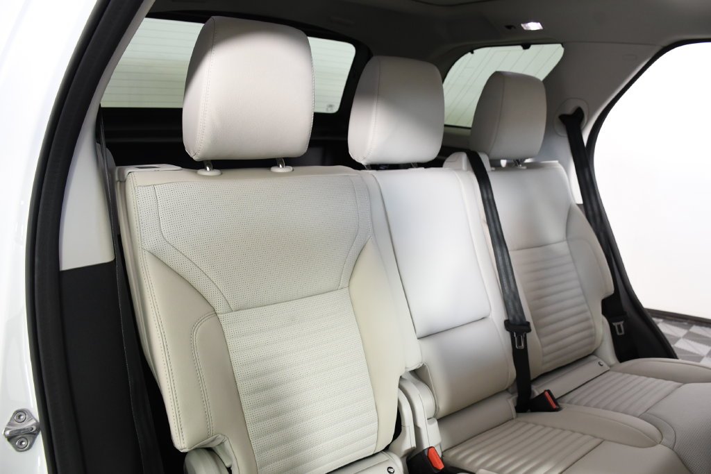 Certified Used 2026 Fuji White Land Rover Gemini Edition image 23