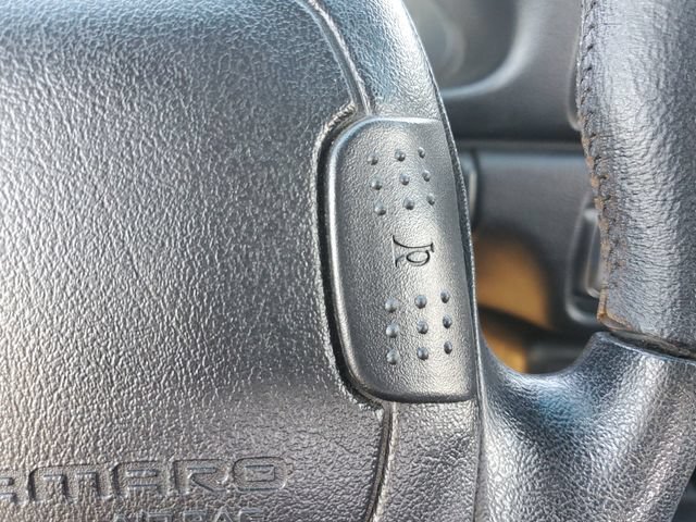 Used 1995 Green Chevrolet Z28 image 24