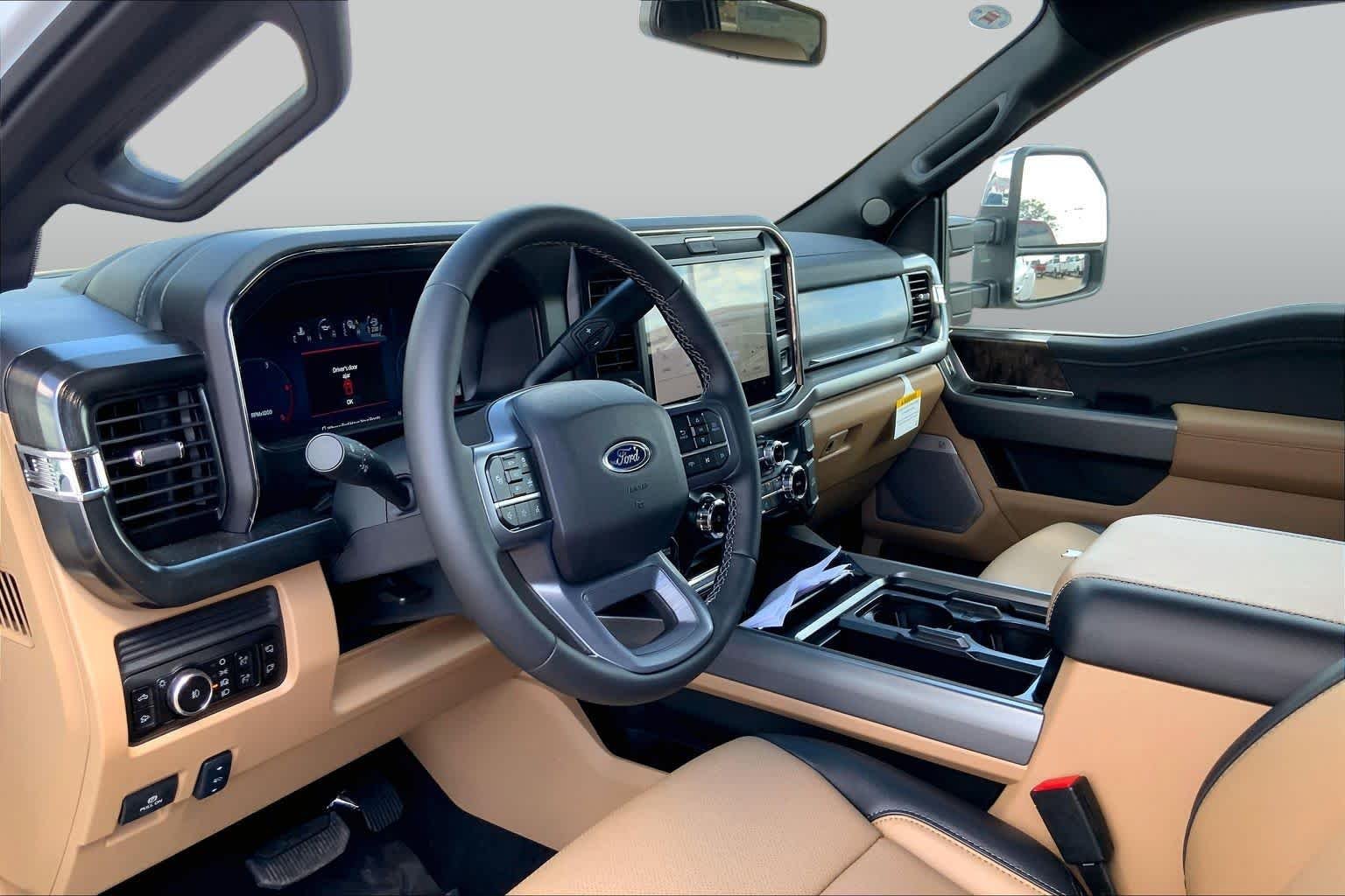 New 2026 Star White Metallic Tri-Coat Ford F-350® Lariat® image 8