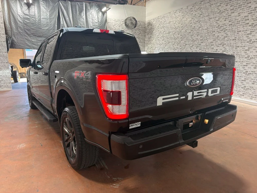 Used 2022 Agate Black Metallic Ford Lariat image 5
