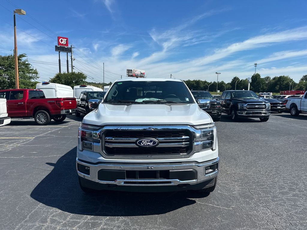 New 2025 White Ford Lariat image 2
