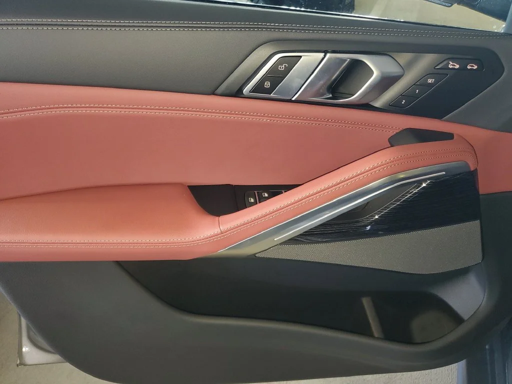 New 2027 Skyscraper Grey Metallic BMW xDrive40i image 14