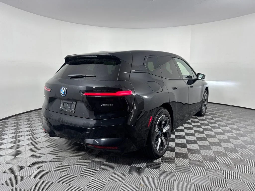 Certified Used 2024 Black BMW xDrive50 image 5