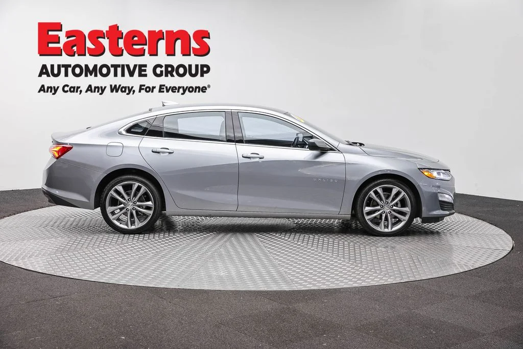 Used 2024 Gray Chevrolet LT image 4