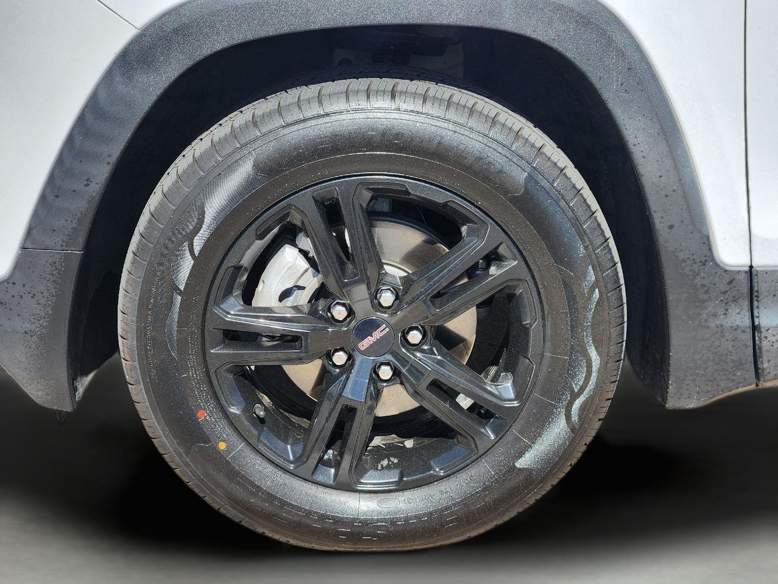 Used 2023 Summit White GMC AT4 image 9