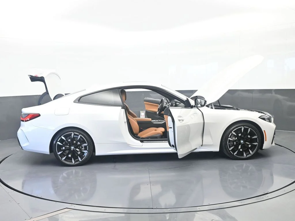 Used 2025 White Metallic BMW 430i xDrive image 66