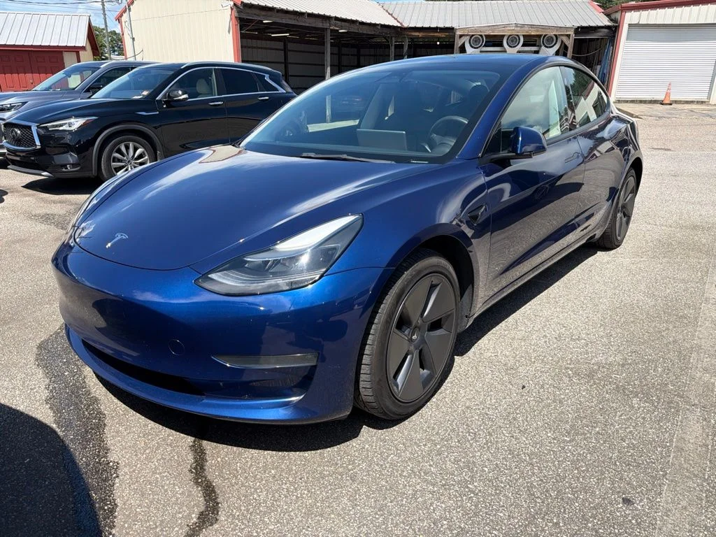 Used 2023 Blue Tesla Base image 1