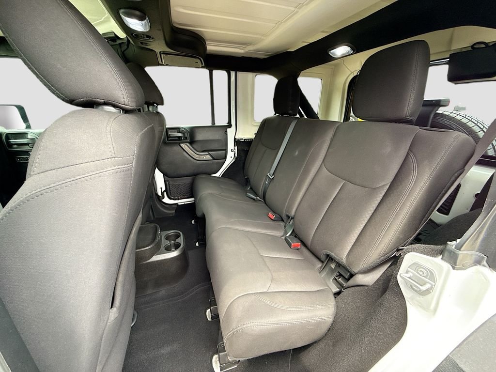 Used 2017 Bright White Clearcoat Jeep Sport image 20