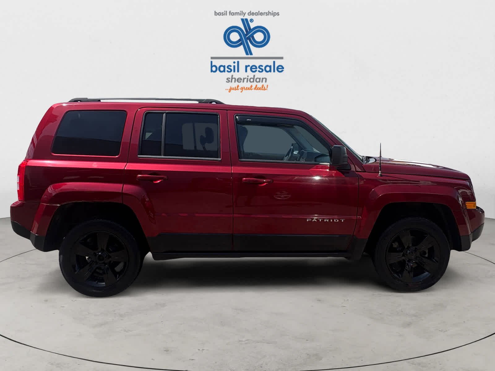 Used 2015 Deep Cherry Red Crystal Pearl Jeep High Altitude image 7