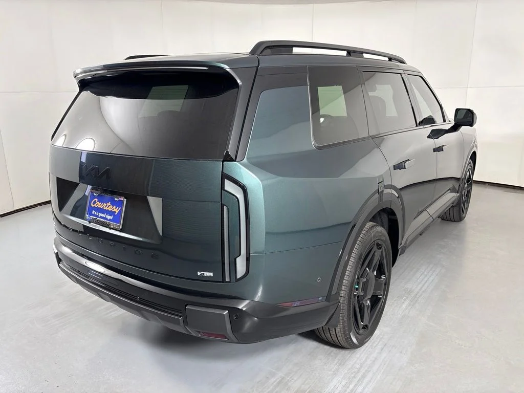 New 2027 Black Jade Green Kia X-LINE SX image 8