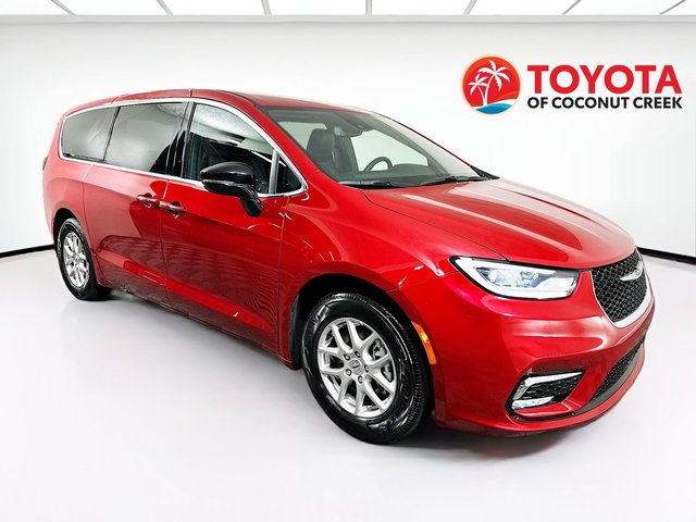 2025 Chrysler Pacifica