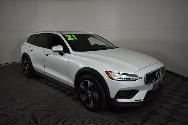 Used 2021 White Volvo T5 image 14